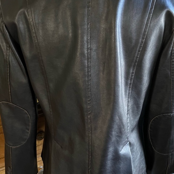 RVT Clothing Vintage Faux Leather Jacket - Picture 6 of 8